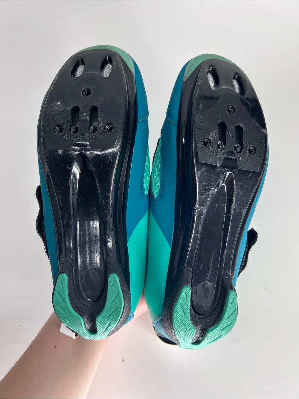 Pearl Izumi Women’s Tri Fly V bicycle‎ cleats - UK 37.5 or US 7